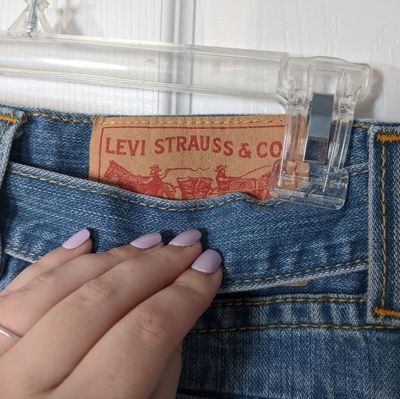 Retro Levi's Type 1 Y2K Belted Denim Light Wash Mini Pencil Skirt Size Small - Picture 7 of 10